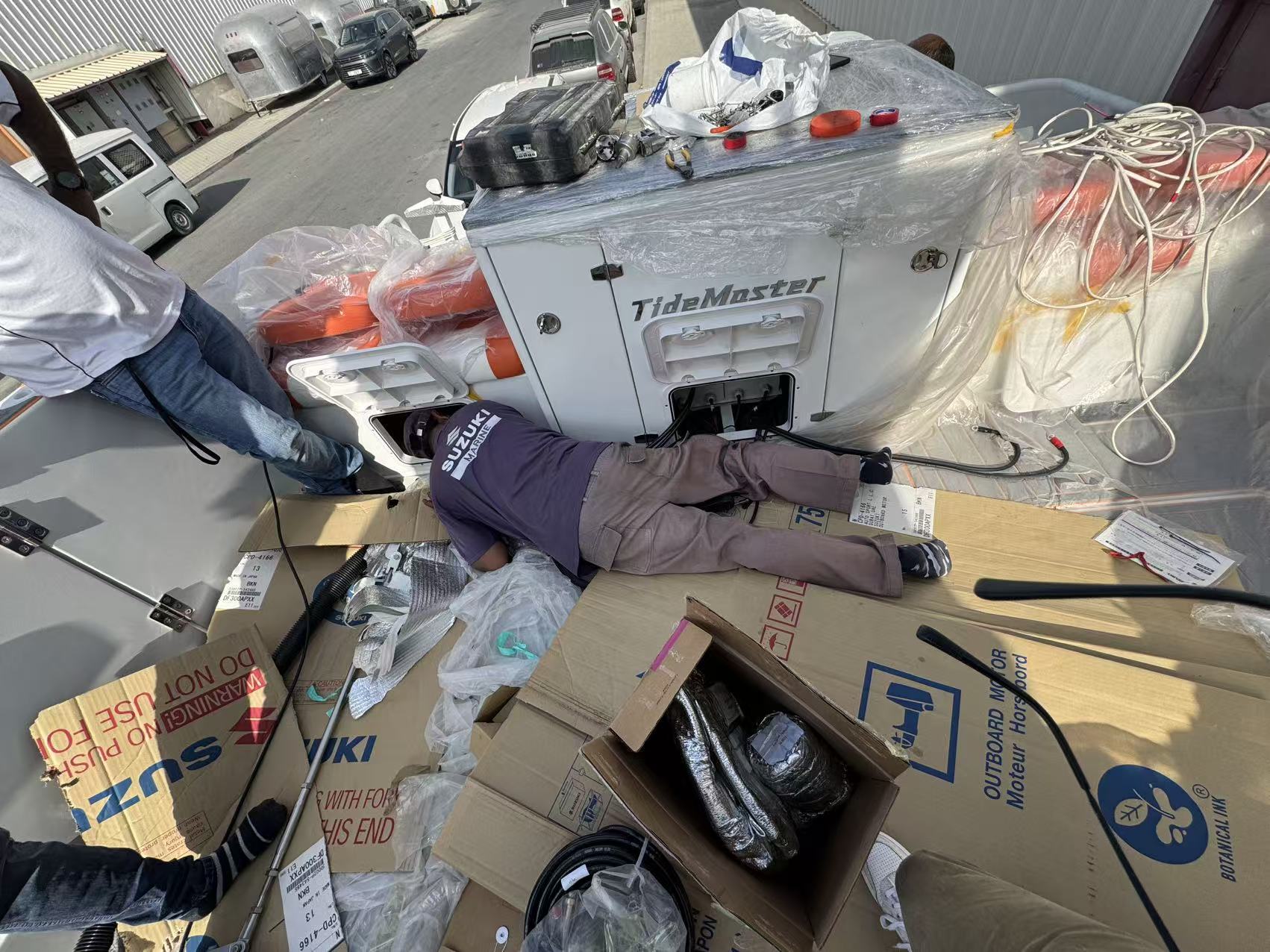 TideMaster Cat 38 Dubai Final Systems Installation